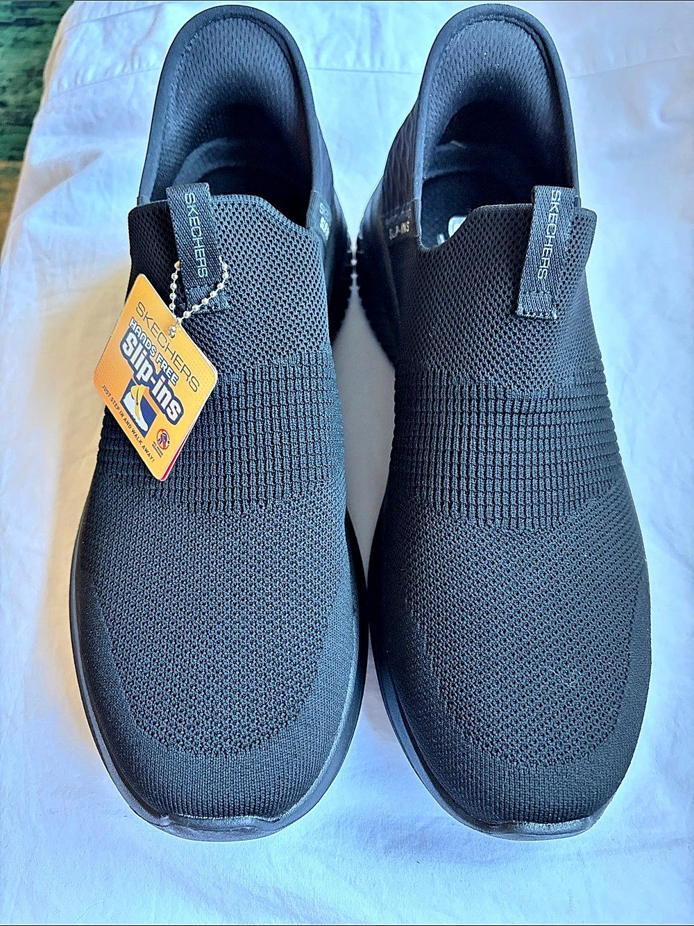 Skechers Slip-Ins Black Sneakers US 9.5 Wide Fit NWT
